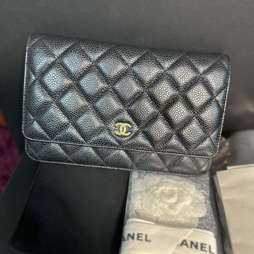 Chanel Wallet on chain Caviar